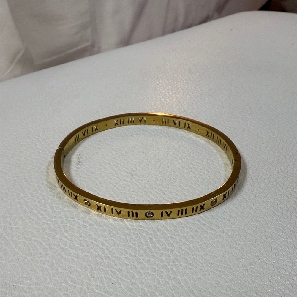 Roman Numeral Gold Bangle Bracelet